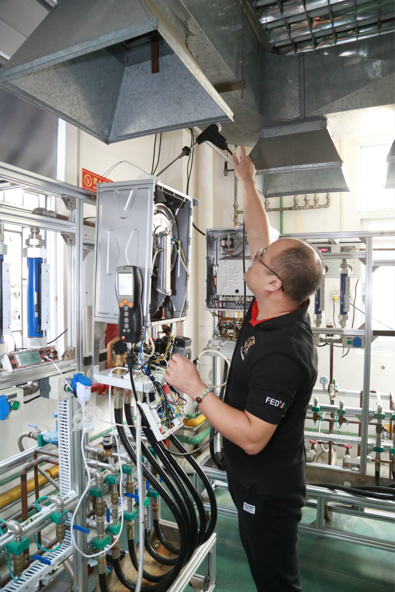 【瑞馬人物專訪】周劍鋒：寶劍鋒從磨礪出，梅花香自苦寒來