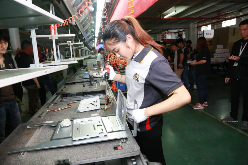 瑞馬壁掛爐廠家品質如何？今天小馬哥帶您走近了解！